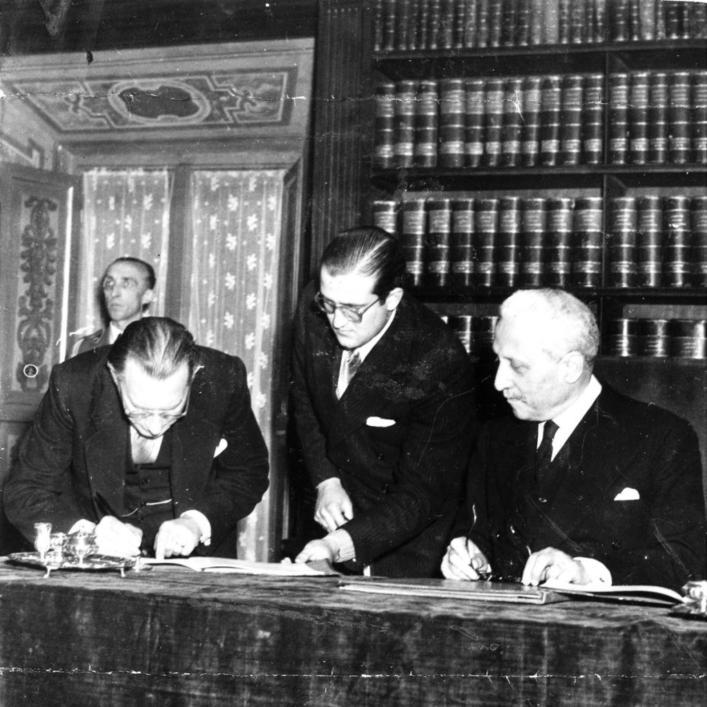 Firma della Costituzione Italiana (1947)